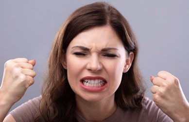 مشکلات دندانی مرتبط با اضطراب